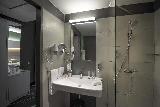Best Western Plus Lakeside Hotel