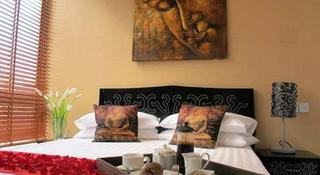 Room thumbnail 6
