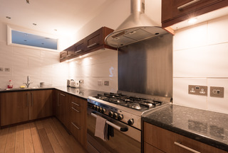 Kensington Apartments, Londyn