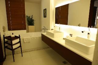 The Raviz Resort & Spa Ashtamudi