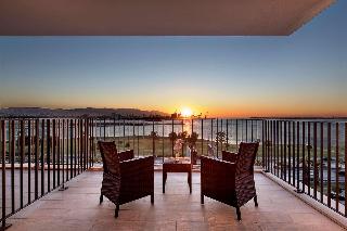 Hilton Garden Inn Izmir Bayrakli