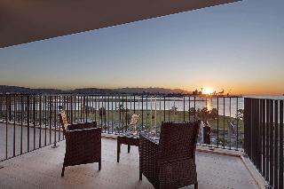 Hilton Garden Inn Izmir Bayrakli