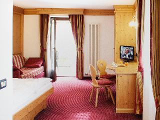 Hotel Domina Parco dello Stelvio, Italian Alps