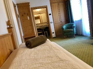 Hotel Domina Parco dello Stelvio, Italian Alps