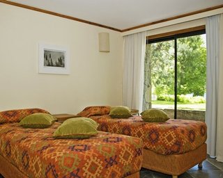 General view thumbnail 6