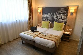 Mer & Golf City Bordeaux Bassins à flot, Bordeaux