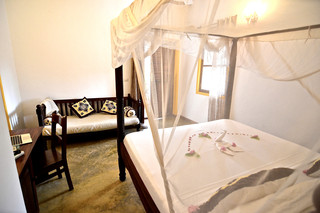 Room thumbnail 70