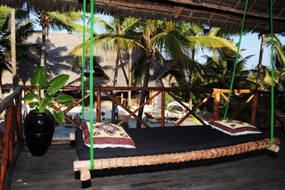Terrace thumbnail 8