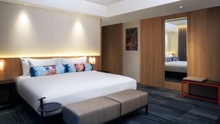 Room:DBL.DX-10
