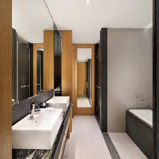 Room:DBL.2Q