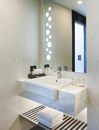 Room thumbnail 96