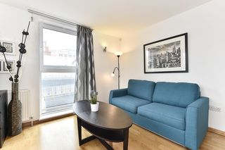 Allen Gardens Apartments, Londyn