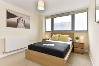 Allen Gardens Apartments, Londyn