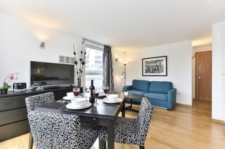 Allen Gardens Apartments, Londyn