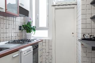 Maison Evelina, Rome