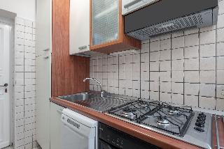 Maison Evelina, Rome