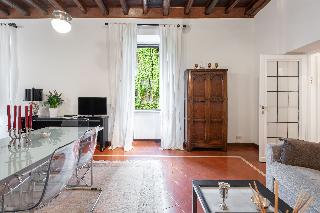 Maison Evelina, Rome