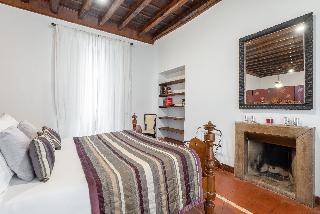 Maison Evelina, Rome