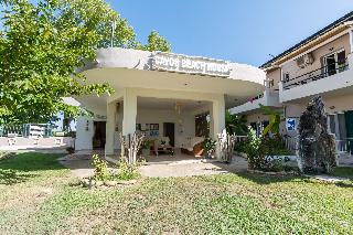 Cavos Beach House