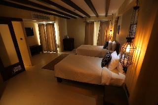Room thumbnail 4