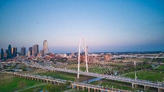 Crowne Plaza Dallas Market Ctr - Love Field