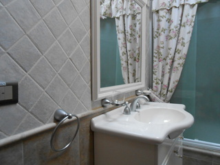 Room thumbnail 10