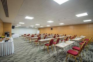 Tav Airport Hotels Izmir