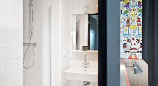 Generator Amsterdam, Amsterdam and vicinity