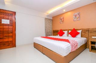 Room thumbnail 1