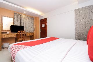 Room thumbnail 5