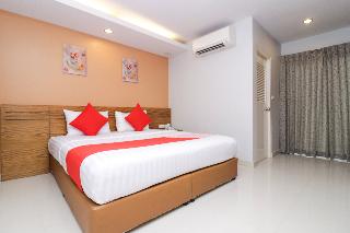 Room thumbnail 9
