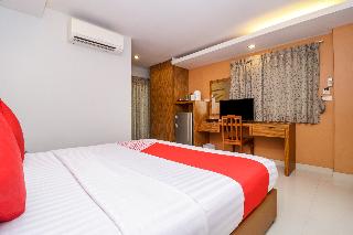 Room thumbnail 11