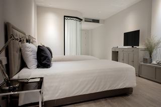 Room thumbnail 8