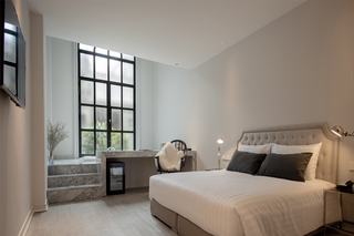 Room thumbnail 2