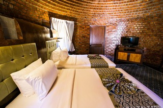 Room thumbnail 14