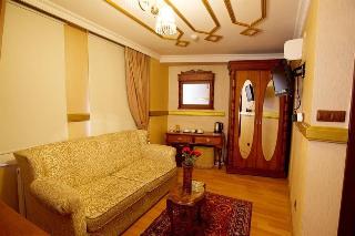 Aruna Hotel