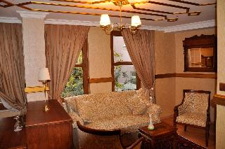 Aruna Hotel