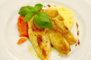 Restaurant thumbnail 15