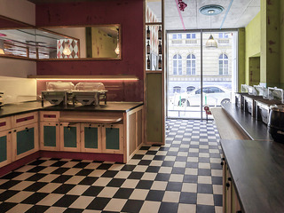 Restaurant thumbnail 3