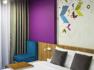 Room thumbnail 10