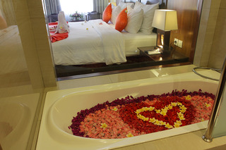 Room thumbnail 13