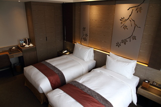 Room:TWN.SU-5
