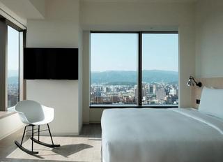 Room:TWN.CB