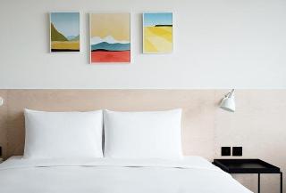 Room:DBL.IN