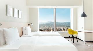 Room:TWN.IN