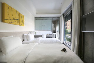 Room:TWN.SU-WV