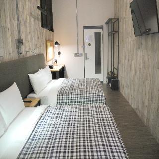 Room:FAM.SU-5
