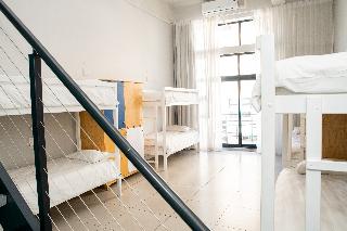 Room:BED.ST-7