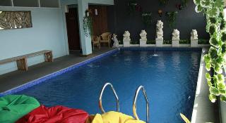 Duo Legian Hotel