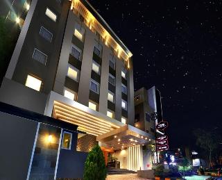 Pranaya Suites Hotel